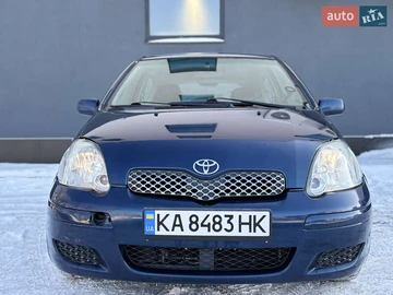 Авто Toyota Yaris 2003 № 8427424