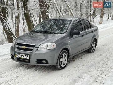 Авто Chevrolet Aveo 2008 № 8427434