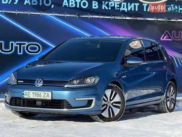Авто Volkswagen E-Golf 2015 № 8427674
