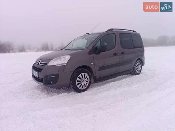 Авто Citroen Berlingo 2017 № 8427760