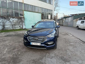 Авто Hyundai Santa Fe 2016 № 8427810
