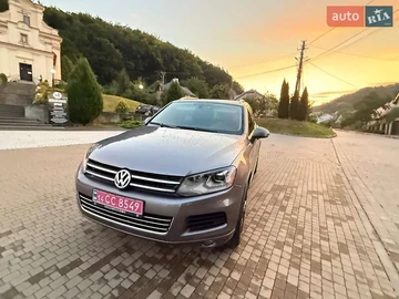 Авто Volkswagen Touareg 2012 № 8427889