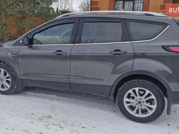 Авто Ford Kuga 2019 № 8427932