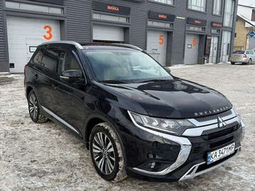 Авто Mitsubishi Outlander 2018 № 8427943