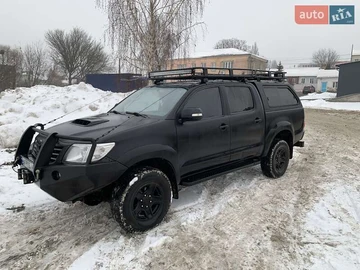 Авто Toyota Hilux 2014 № 8427948