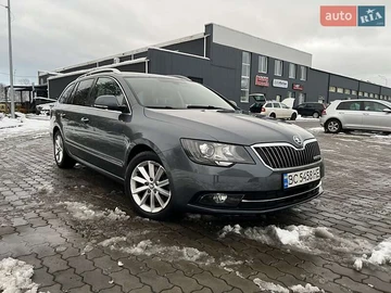 Авто Skoda Superb 2014 № 8428010