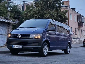 Авто Volkswagen Transporter 2015 № 8428047