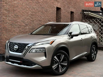 Авто Nissan Rogue 2021 № 8428049