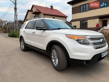 Авто Ford Explorer 2011 № 8428105