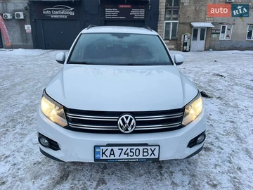 Авто Volkswagen Tiguan 2016 № 8428144