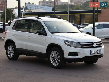Авто Volkswagen Tiguan 2015 № 8428219