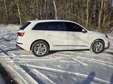 Авто Audi Q7 2023 № 8428368