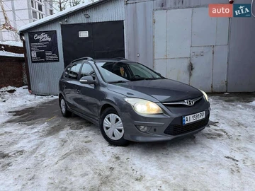 Авто Hyundai I30 2010 № 8428429