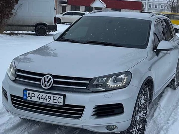 Авто Volkswagen Touareg 2012 № 8428469