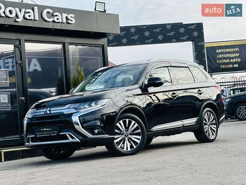 Авто Mitsubishi Outlander 2023 № 8428520