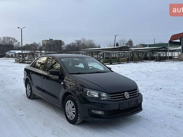 Авто Volkswagen Polo 2017 № 8428596