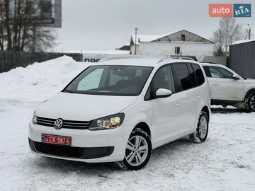 Авто Volkswagen Touran 2013 № 8428608