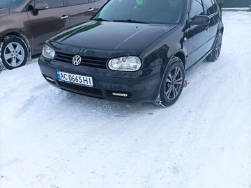 Авто Volkswagen Golf 2000 № 8428804