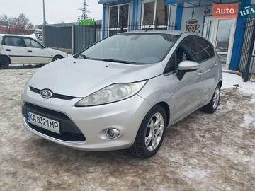Авто Ford Fiesta 2010 № 8428835