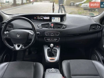 Авто Renault Scenic 2011 № 8428838