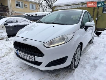 Авто Ford Fiesta 2015 № 8428874