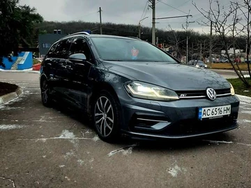 Авто Volkswagen Golf 2017 № 8429040