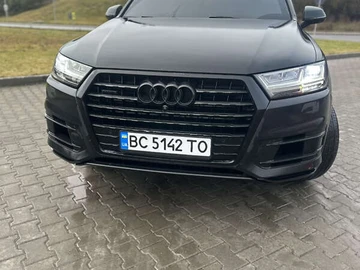 Авто Audi Q7 2017 № 8429111