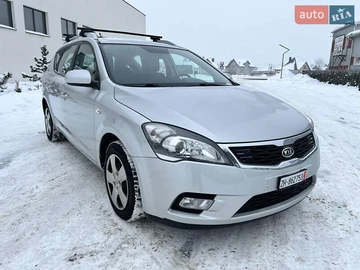 Авто KIA Ceed 2010 № 8429179