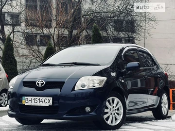 Авто Toyota Auris 2008 № 8429309