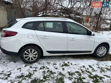 Авто Renault Megane 2011 № 8429314