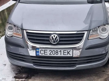 Авто Volkswagen Touran 2007 № 8429330