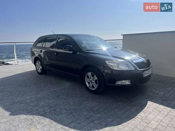 Авто Skoda Octavia 2010 № 8429340