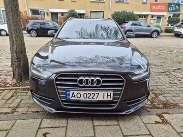 Авто Audi A4 2012 № 8429407