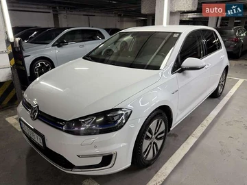 Авто Volkswagen E-Golf 2017 № 8429412