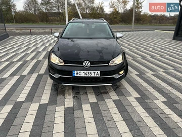 Авто Volkswagen Golf Alltrack 2017 № 8429505