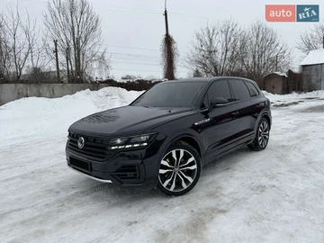 Авто Volkswagen Touareg 2020 № 8429637