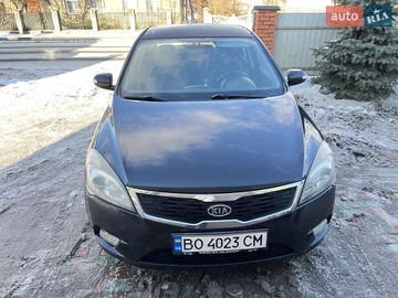 Авто KIA Ceed 2010 № 8429703