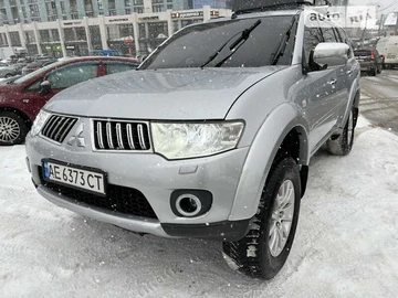 Авто Mitsubishi Pajero Sport 2012 № 8429950