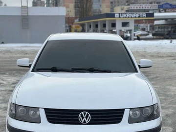 Авто Volkswagen Passat 2000 № 8430305