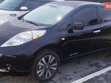 Авто Nissan Leaf 2011 № 8430400
