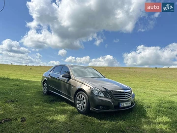 Авто Mercedes E-Class 2010 № 8430614