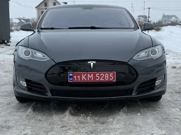Авто Tesla Model S 2013 № 8430718