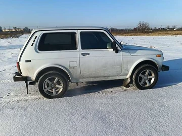 Авто ВАЗ 21214 4X4 2008 № 8431036