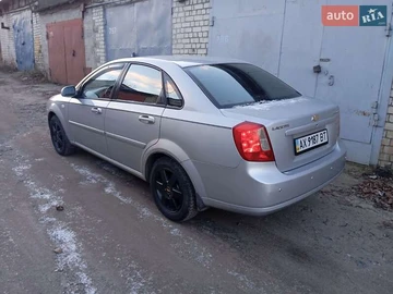 Авто Chevrolet Lacetti 2004 № 8431050