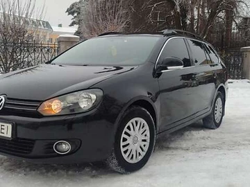 Авто Volkswagen Golf 2010 № 8431211