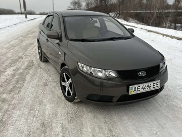 Авто KIA Cerato 2009 № 8431235