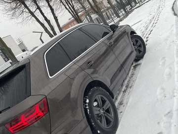 Авто Audi Q7 2016 № 8431603