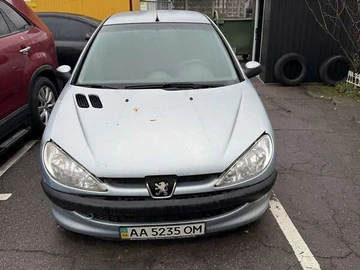 Авто Peugeot 206 2004 № 8431653