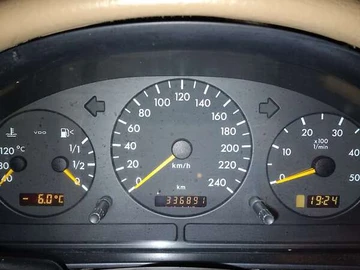 Авто Mercedes M-Class 2002 № 8431668