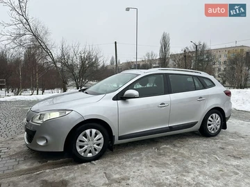 Авто Renault Megane 2011 № 8431848